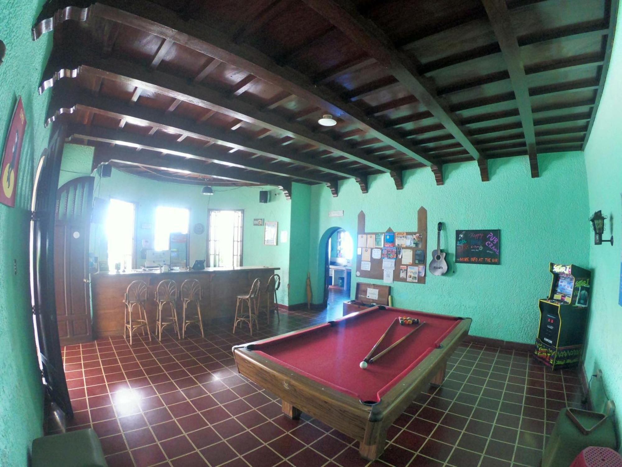 Ricks Hostel Santa Ana Kültér fotó