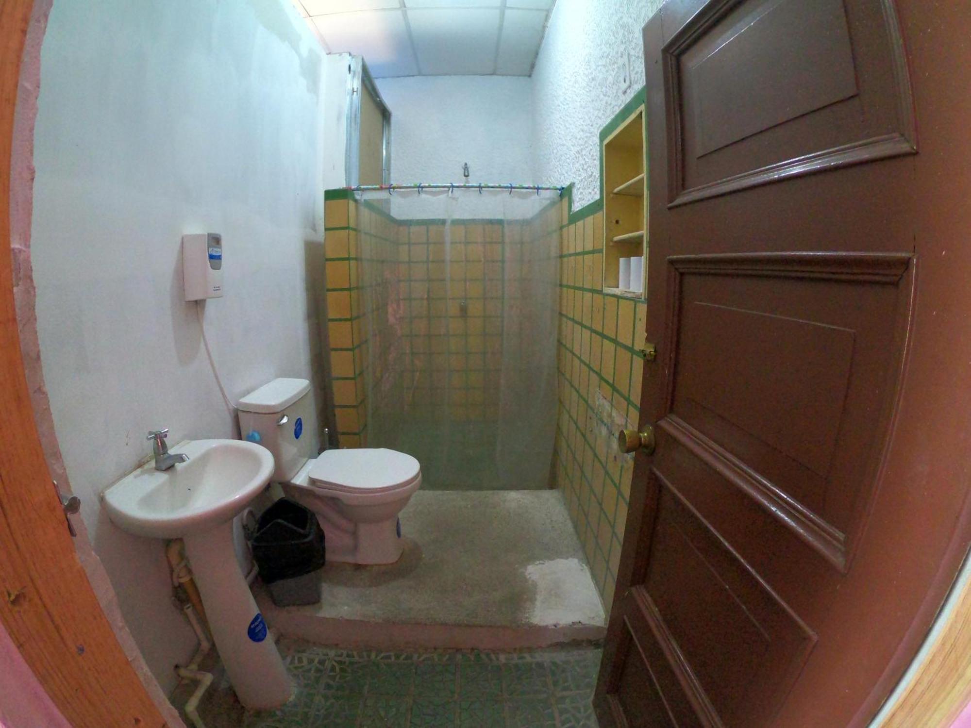 Ricks Hostel Santa Ana Kültér fotó